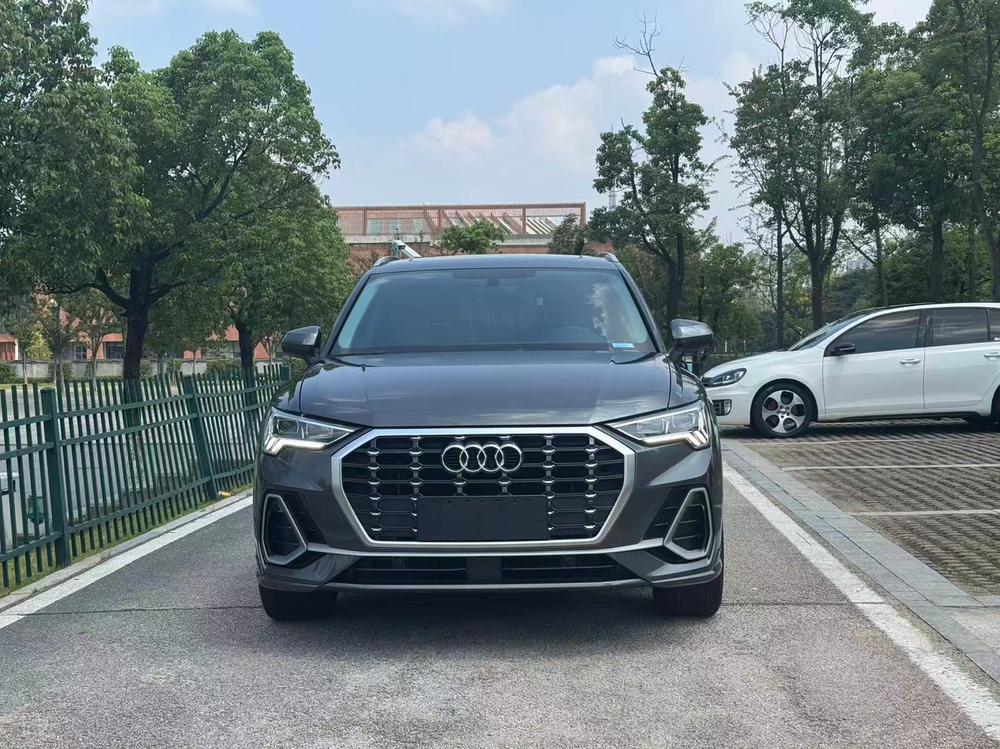 Audi Audi Q3