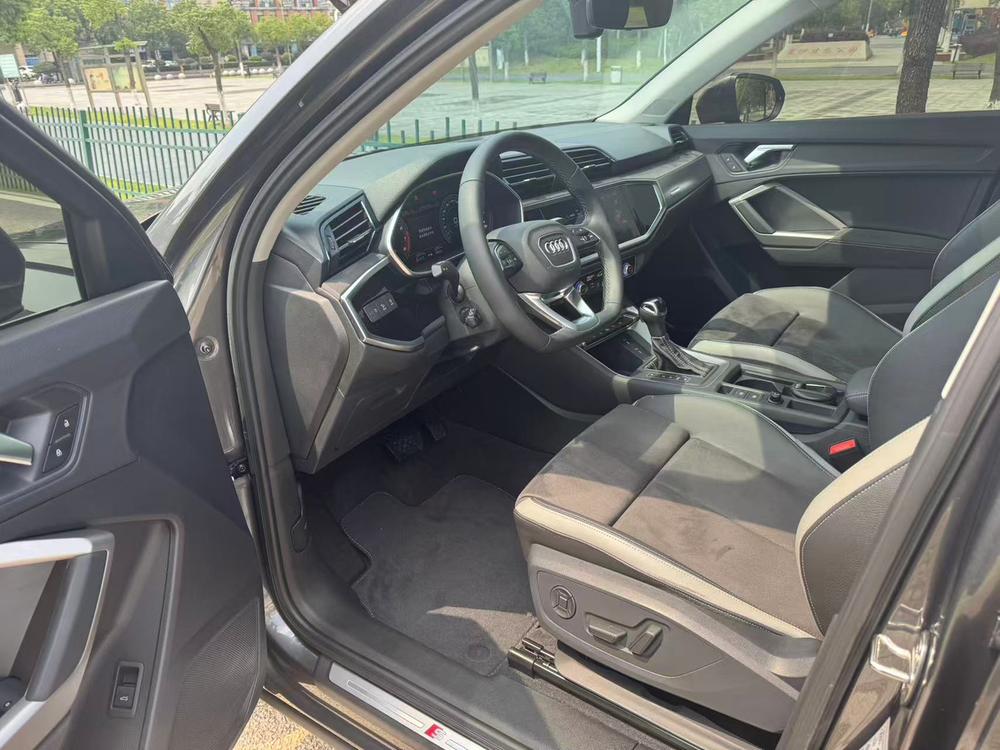 Audi Audi Q3