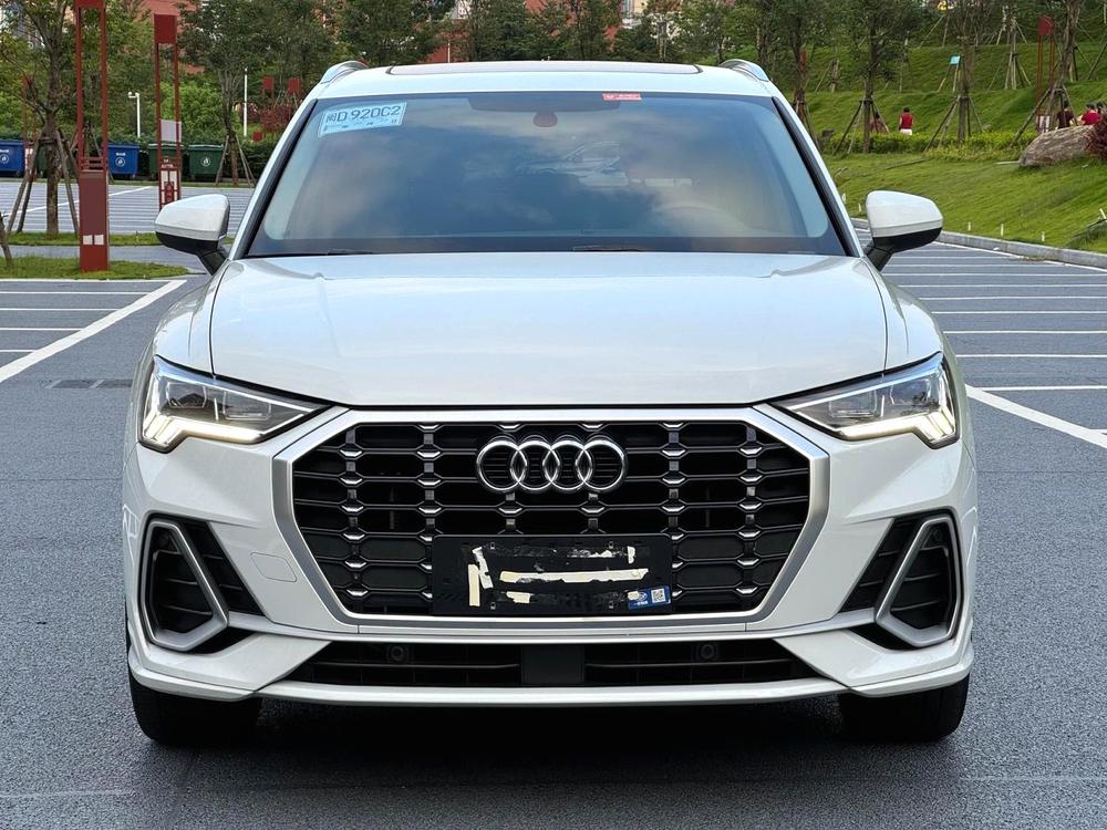 Audi Audi Q3