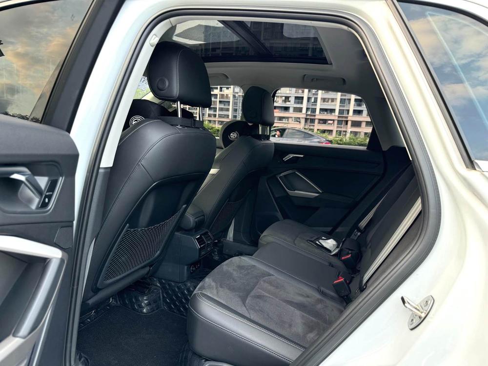 Audi Audi Q3