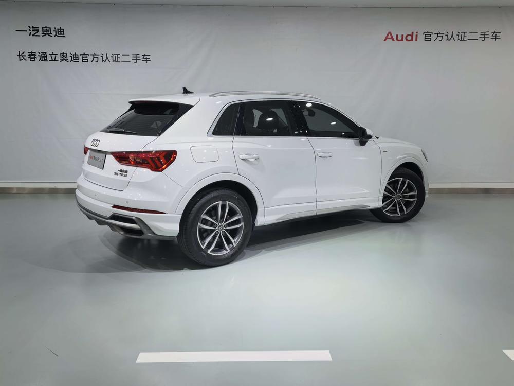 Audi Audi Q3