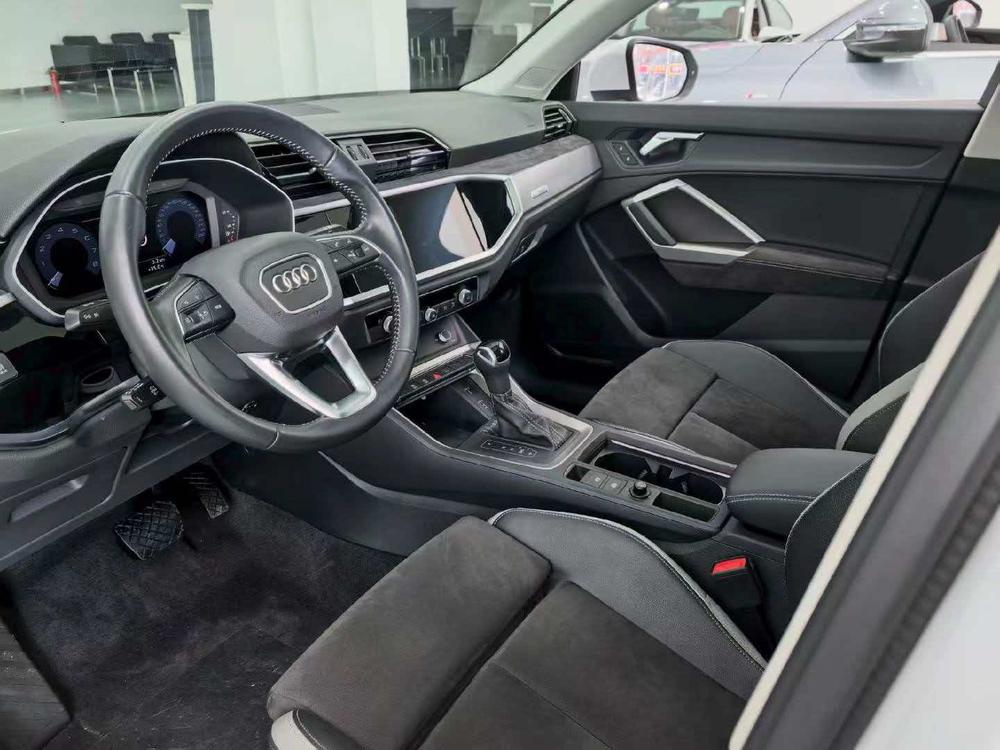 Audi Audi Q3