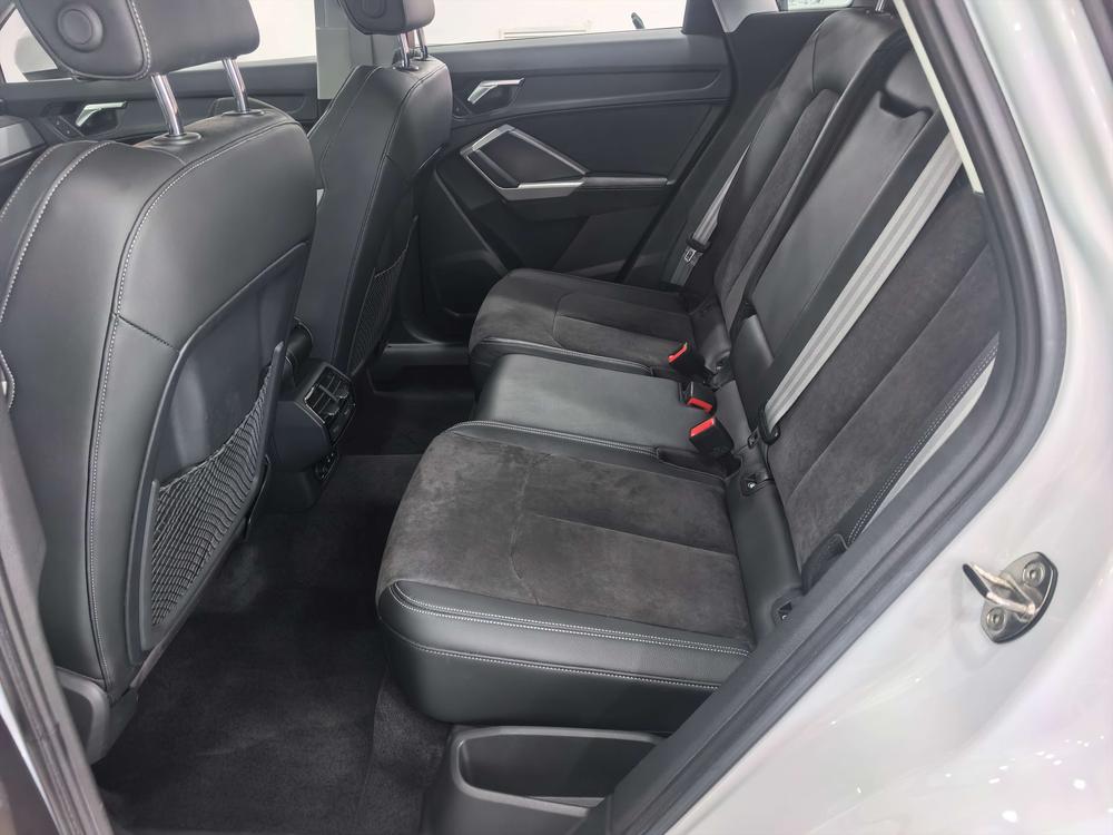 Audi Audi Q3