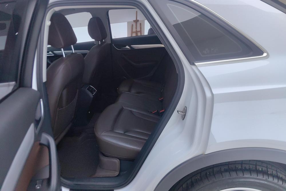 Audi Audi Q3