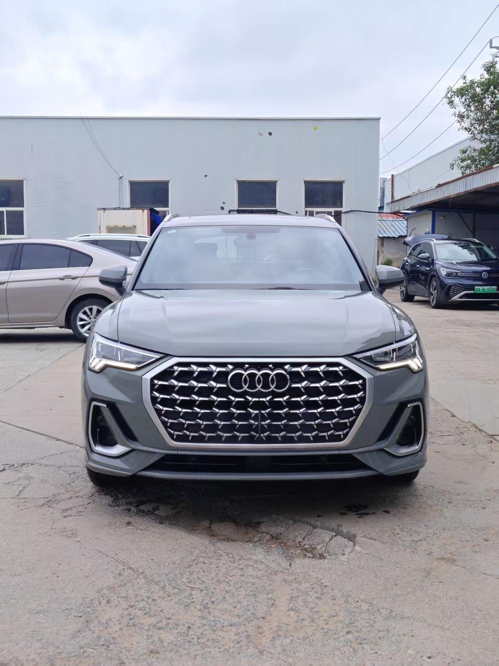 Audi Audi Q3