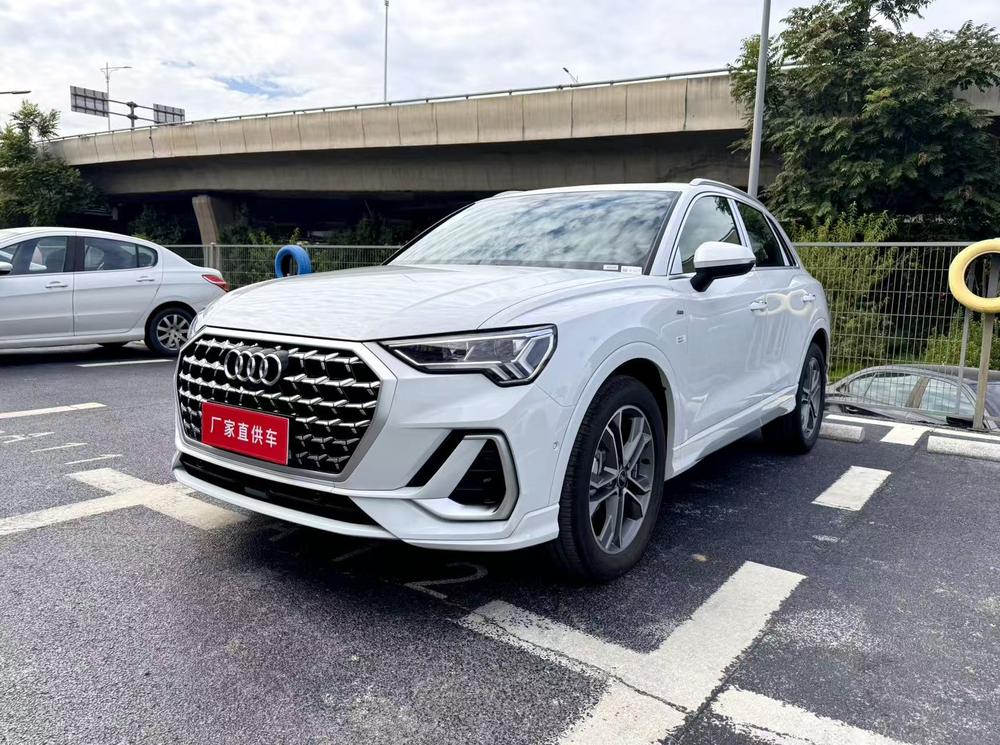 Audi Audi Q3