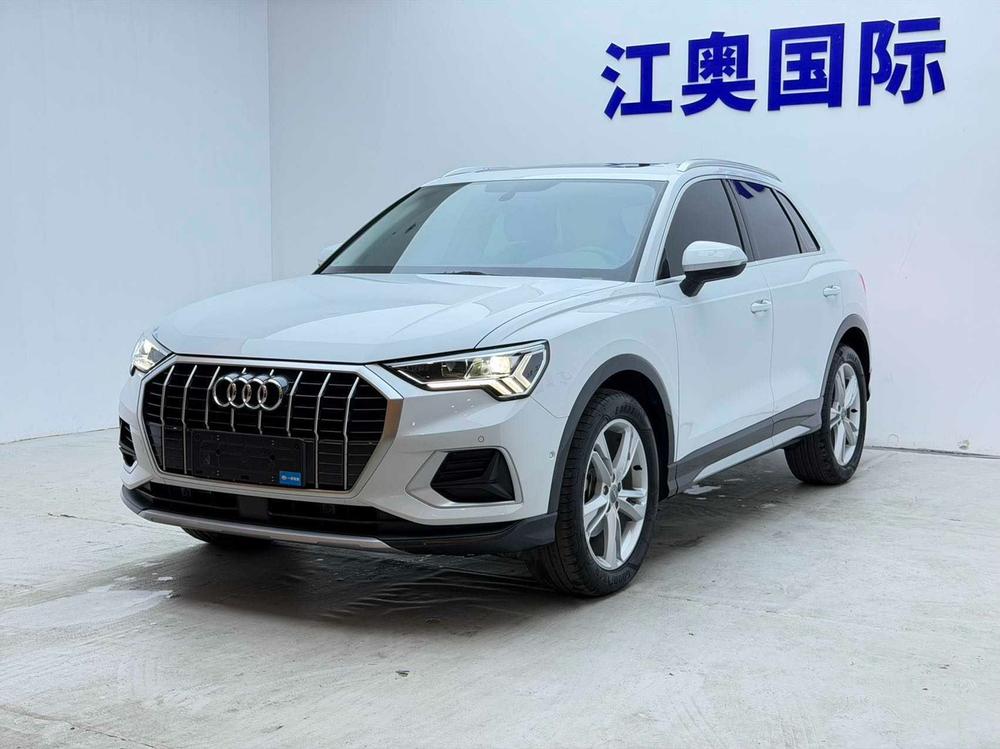 Audi Audi Q3