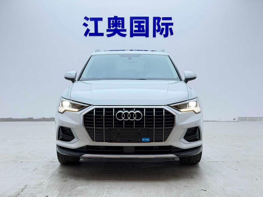 Audi Audi Q3