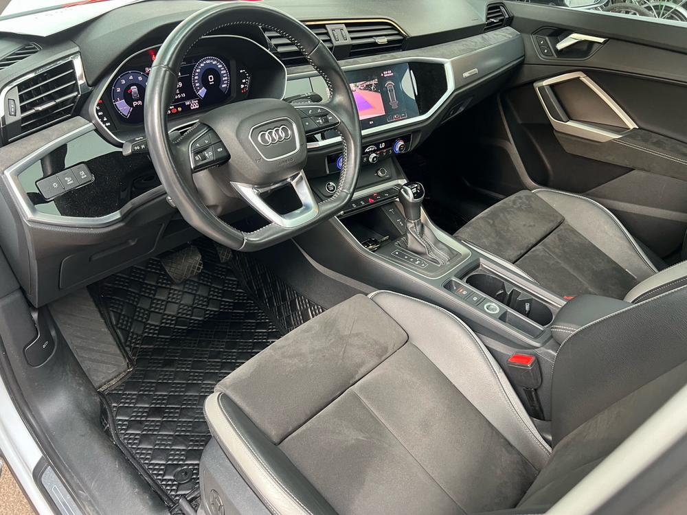 Audi Audi Q3