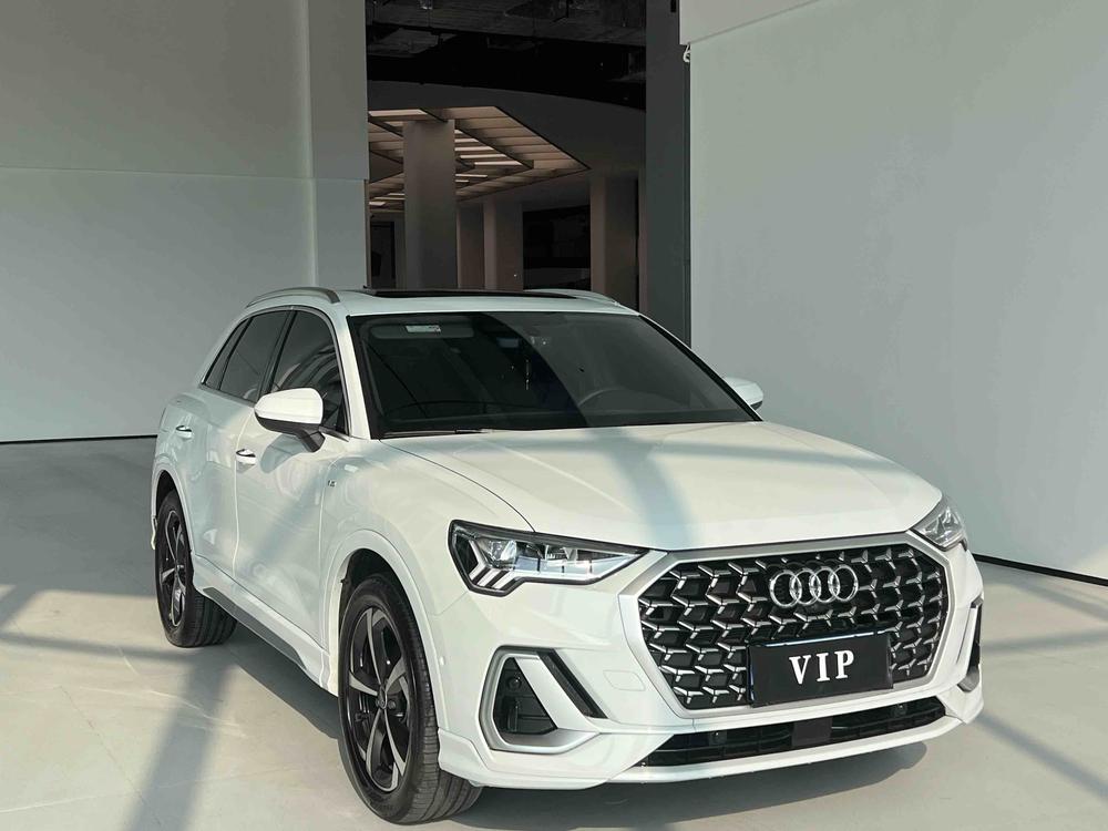 Audi Audi Q3