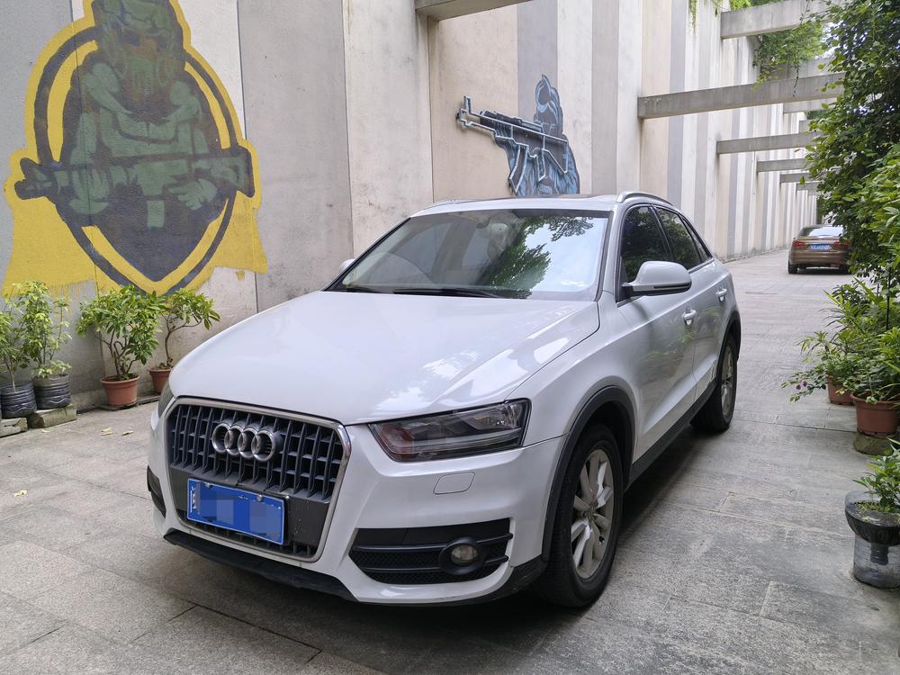 Audi Audi Q3