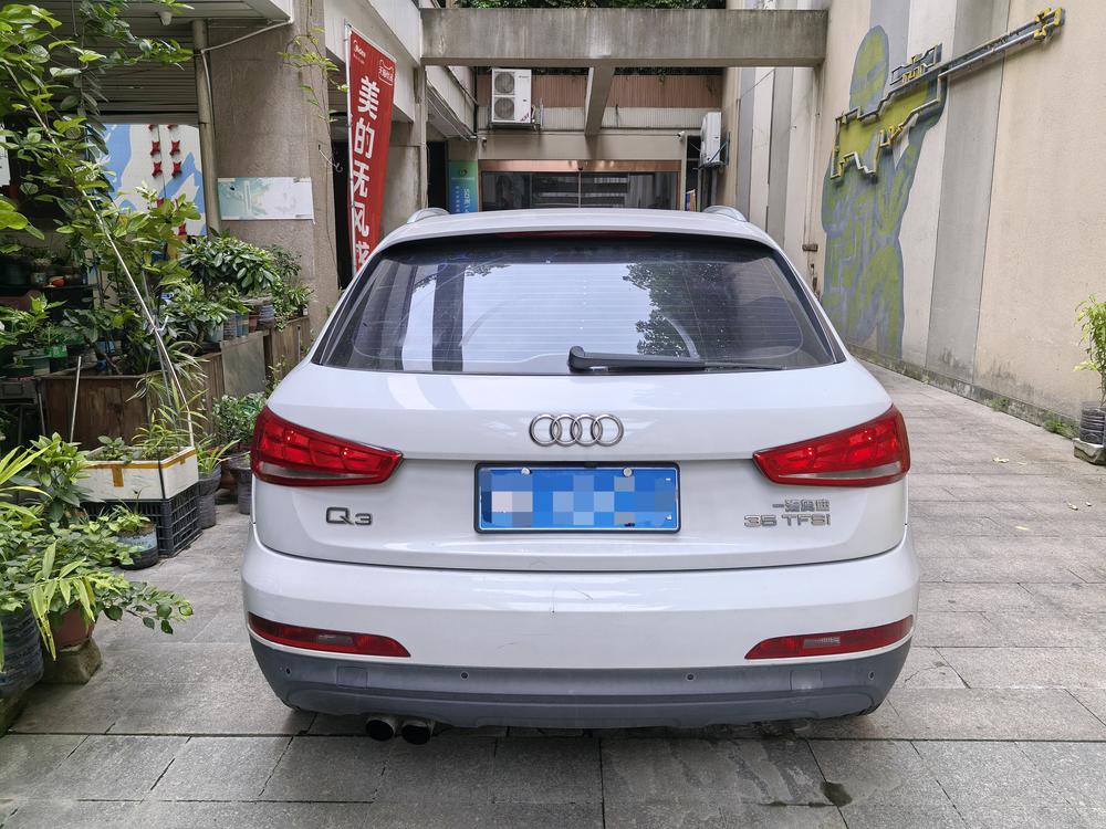 Audi Audi Q3
