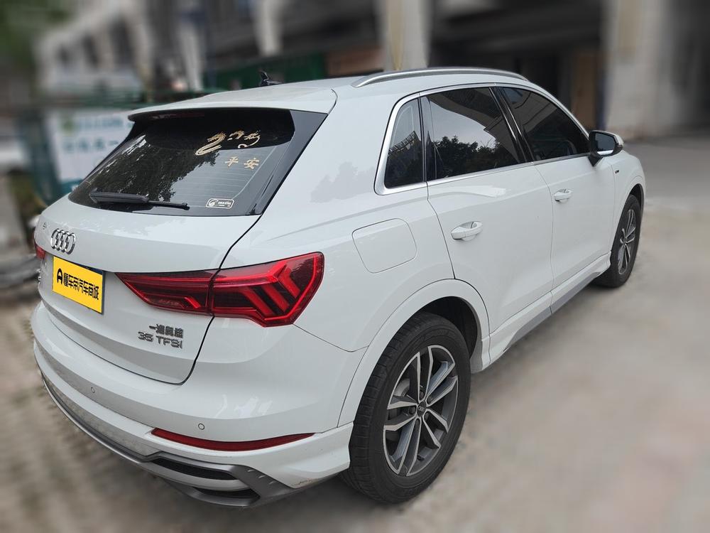 Audi Audi Q3