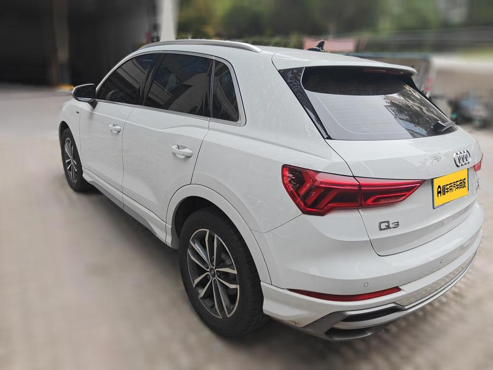 Audi Audi Q3