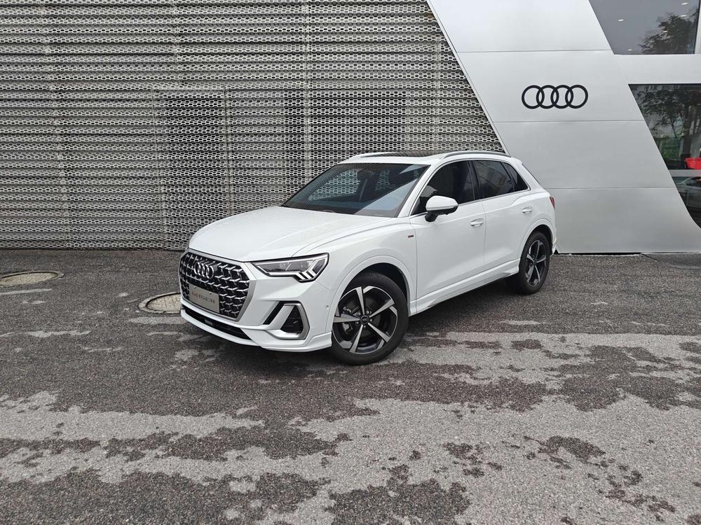 Audi Audi Q3
