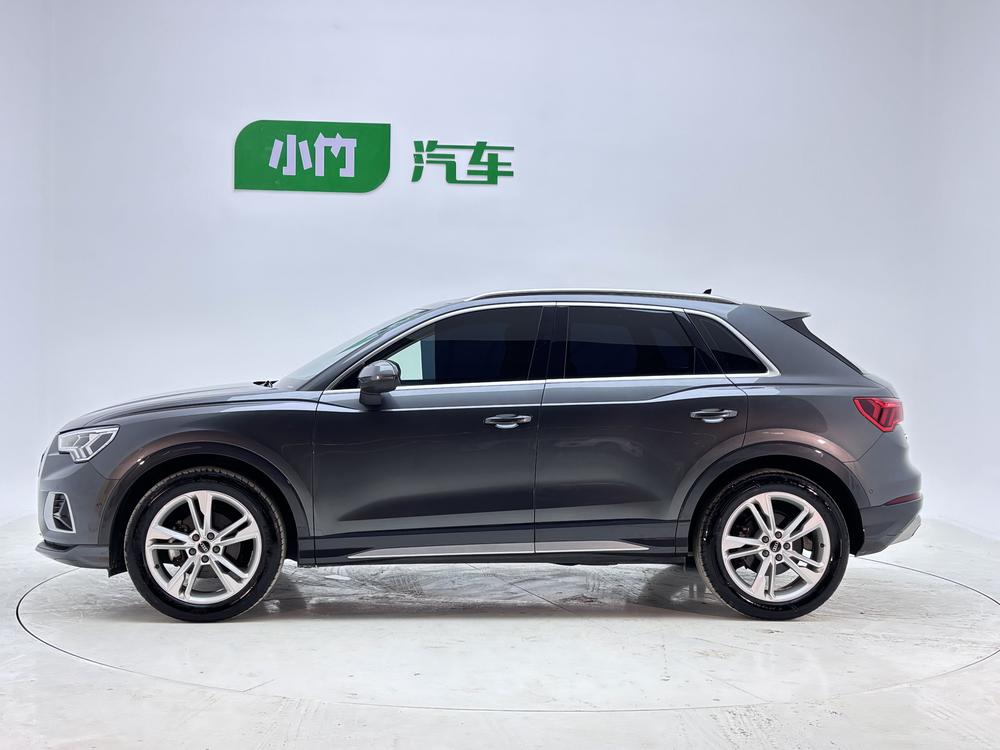 Audi Audi Q3