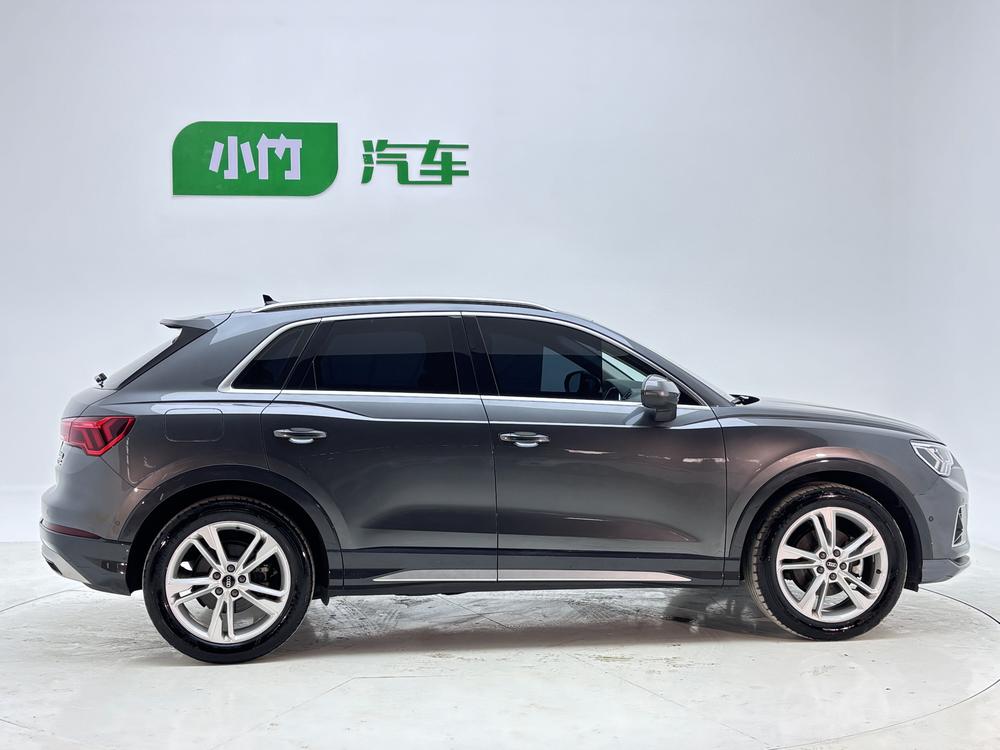 Audi Audi Q3