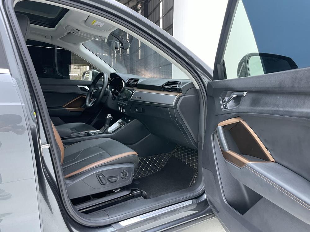 Audi Audi Q3