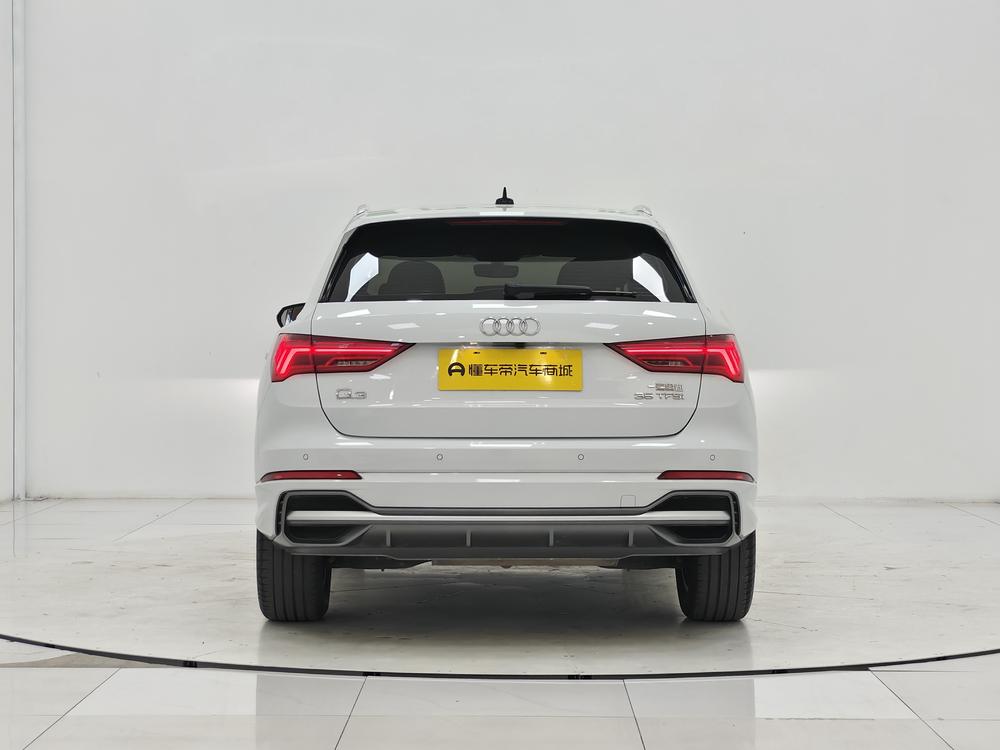 Audi Audi Q3