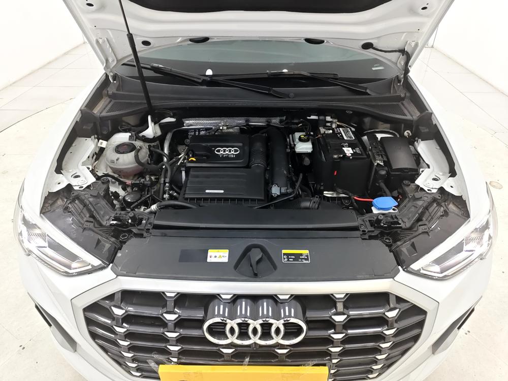 Audi Audi Q3