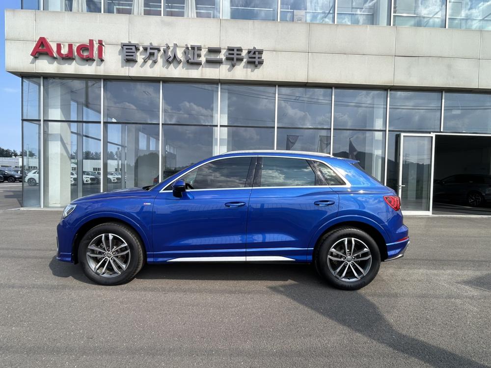 Audi Audi Q3