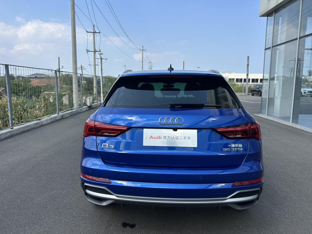 Audi Audi Q3