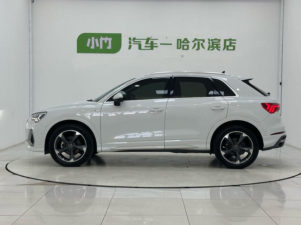 Audi Audi Q3