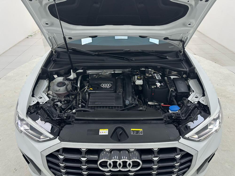 Audi Audi Q3