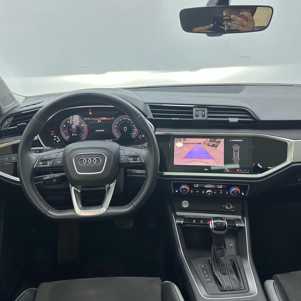 Audi Audi Q3