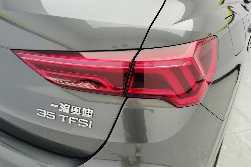 Audi Audi Q3
