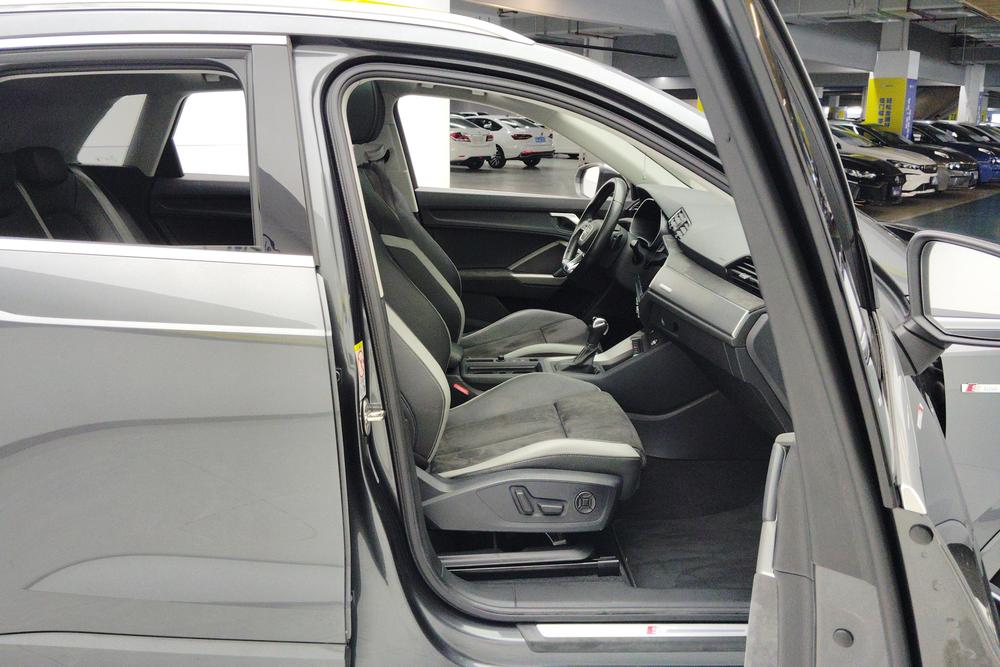 Audi Audi Q3