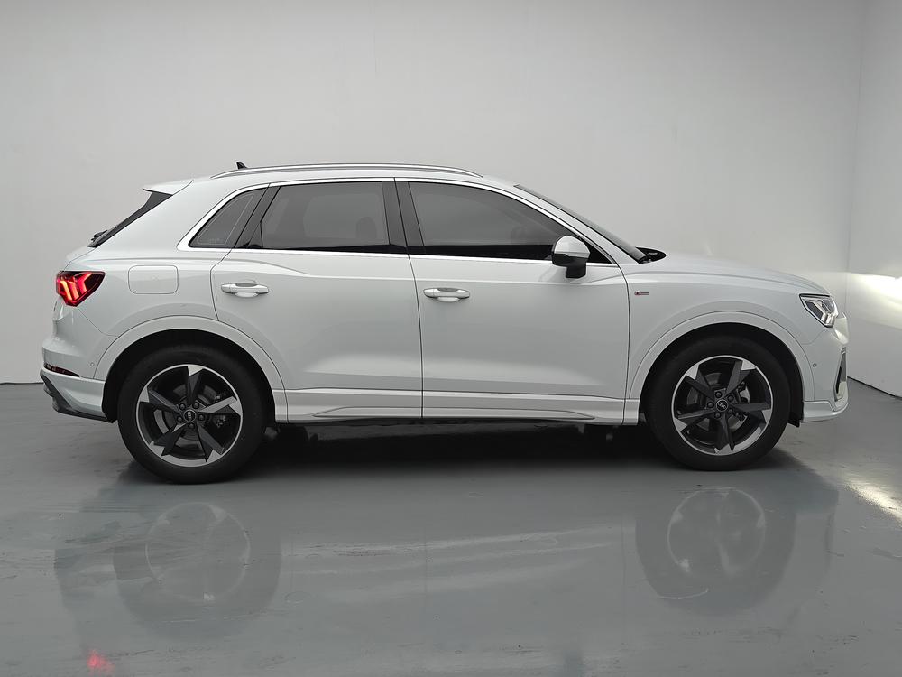 Audi Audi Q3
