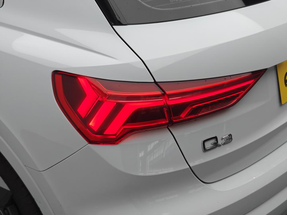 Audi Audi Q3