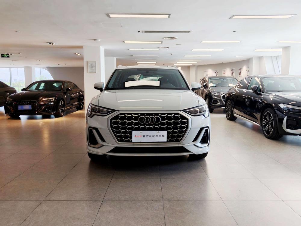 Audi Audi Q3