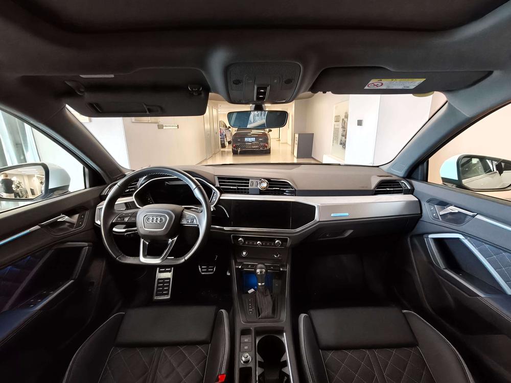Audi Audi Q3