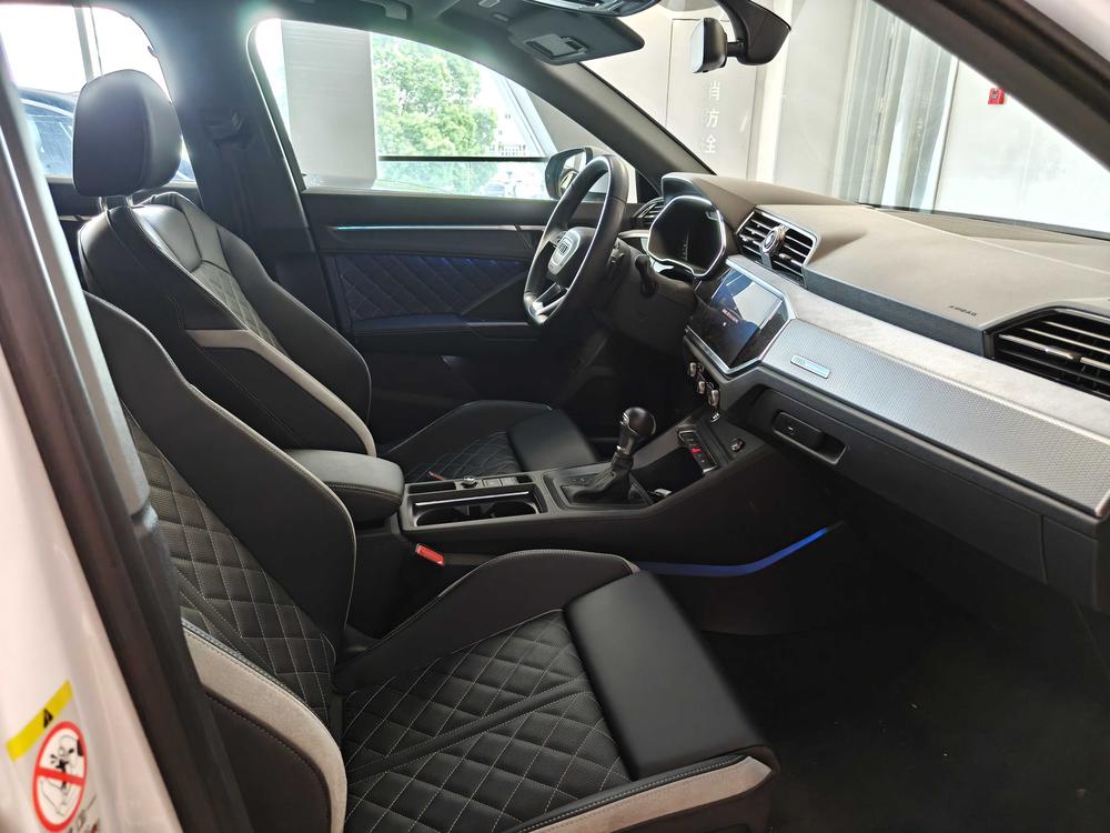 Audi Audi Q3