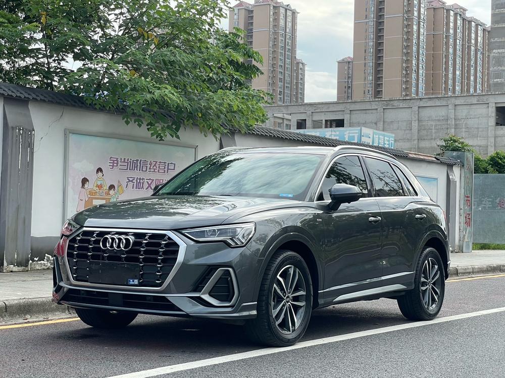 Audi Audi Q3