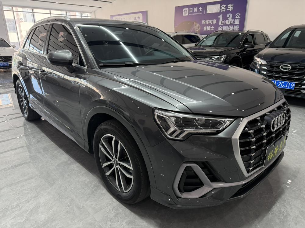 Audi Audi Q3