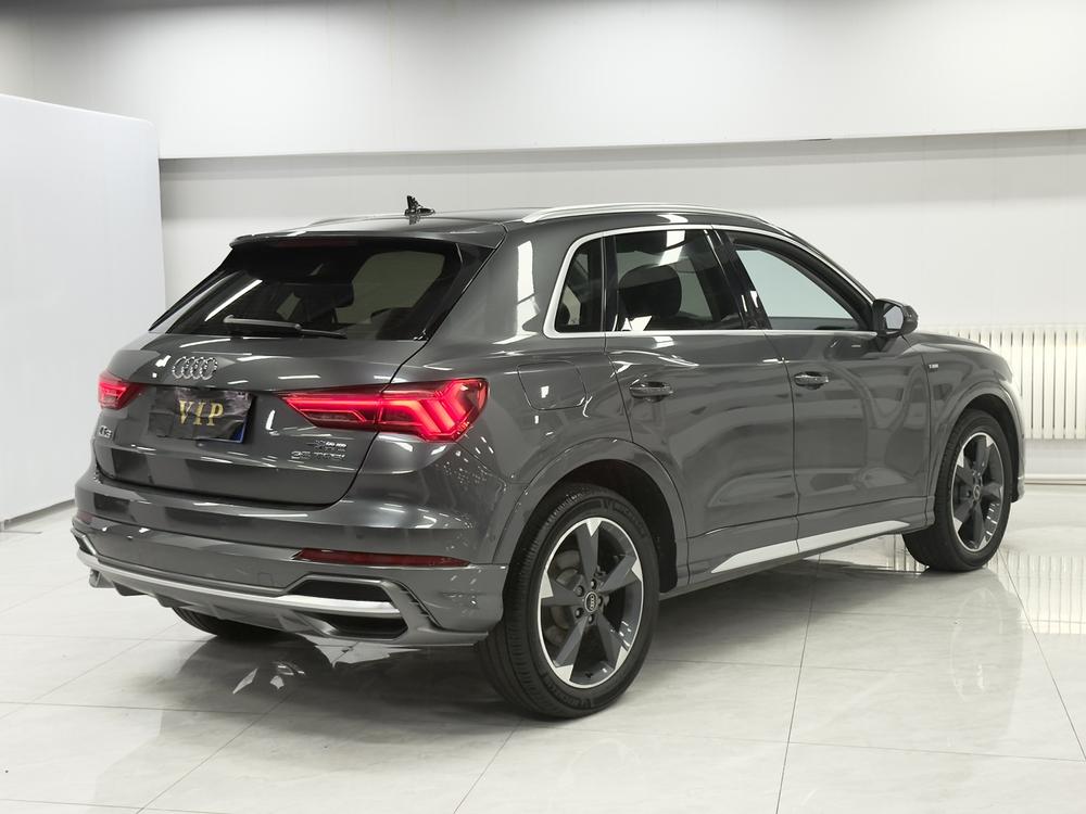 Audi Audi Q3