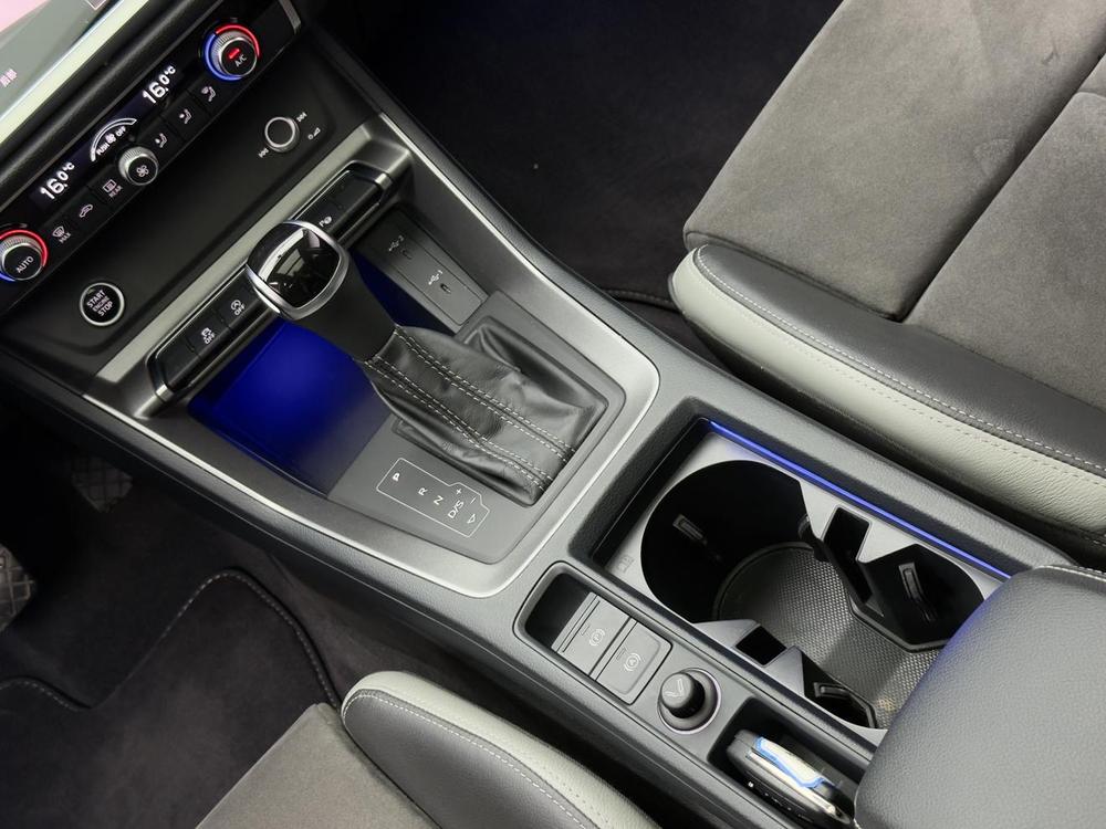 Audi Audi Q3