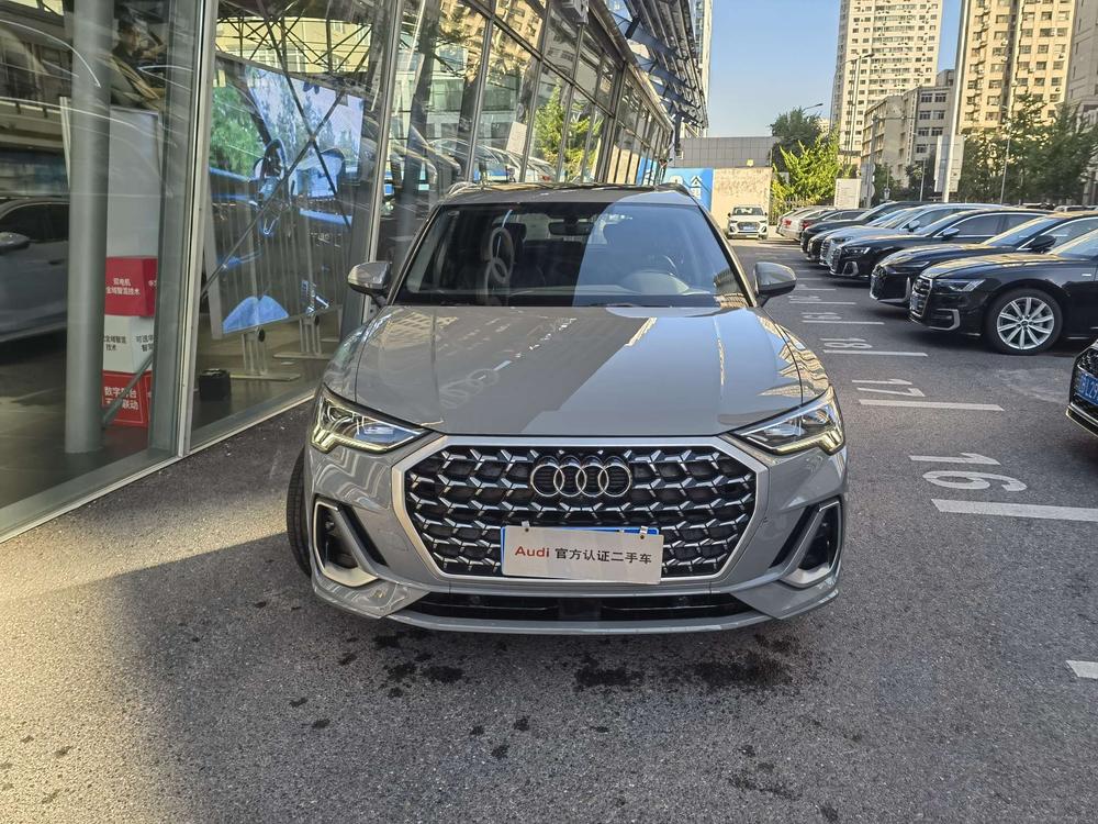 Audi Audi Q3