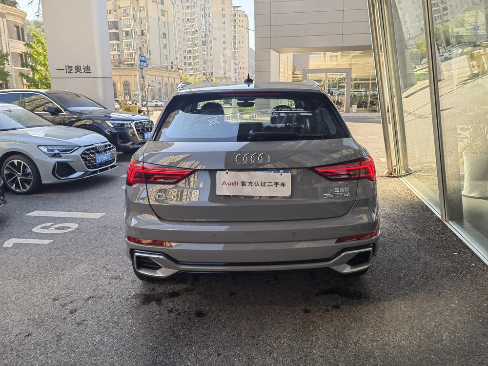 Audi Audi Q3
