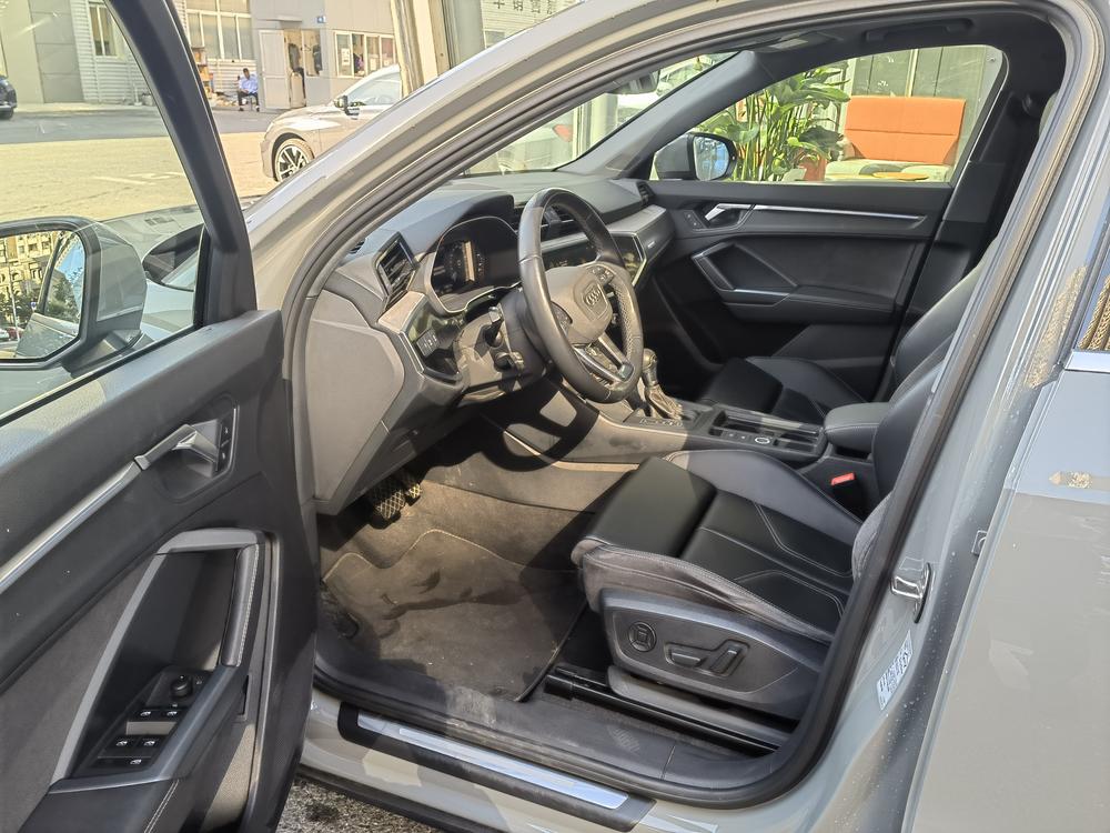 Audi Audi Q3