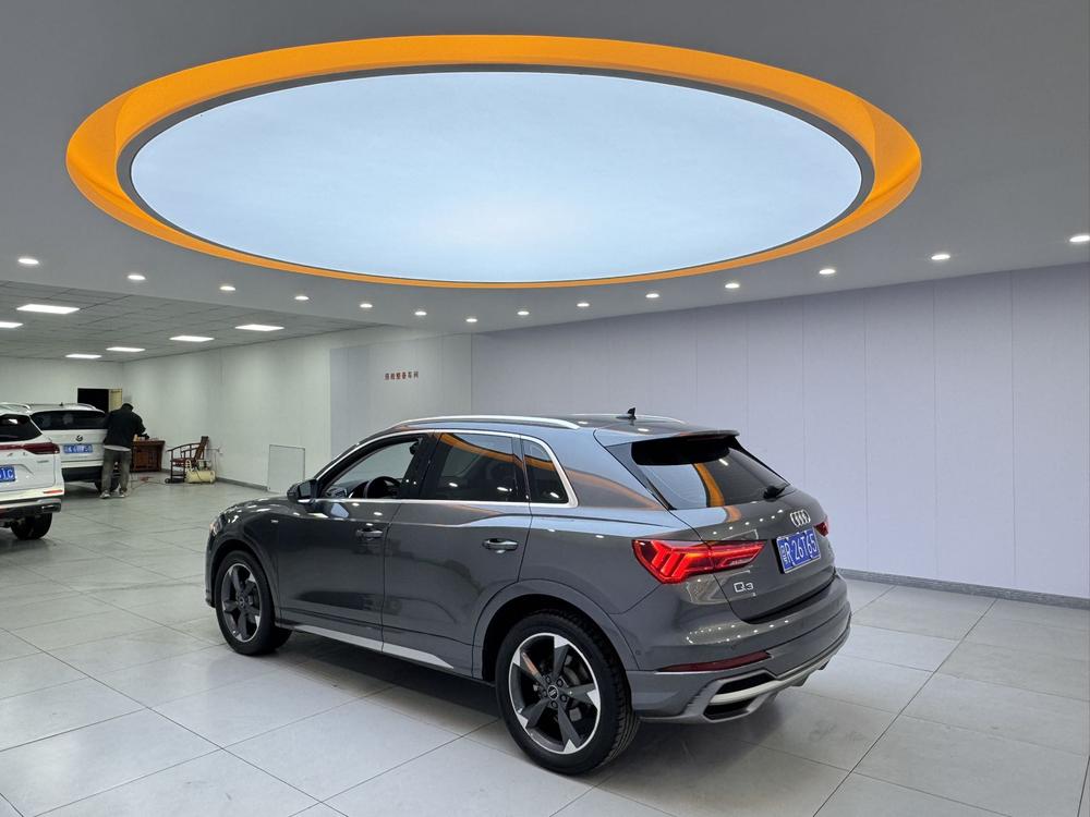 Audi Audi Q3