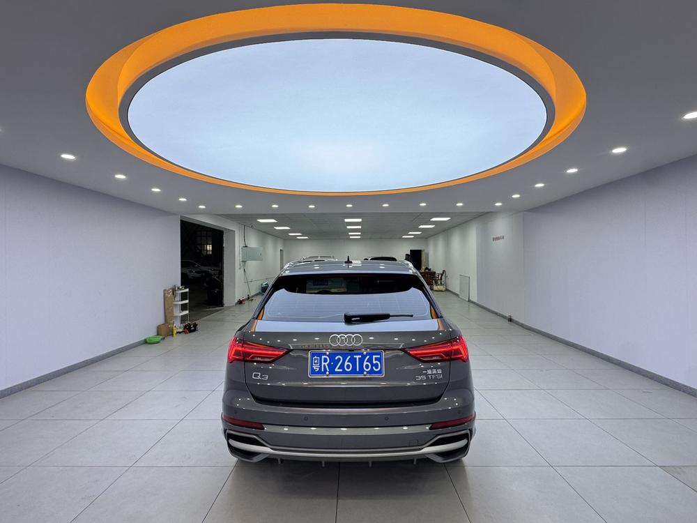 Audi Audi Q3