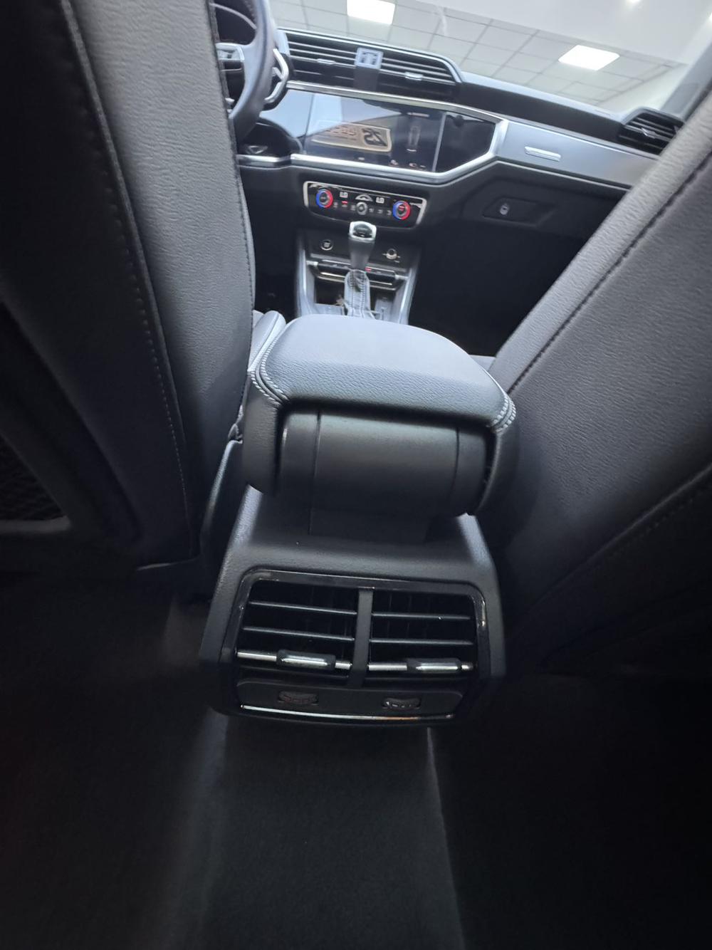 Audi Audi Q3