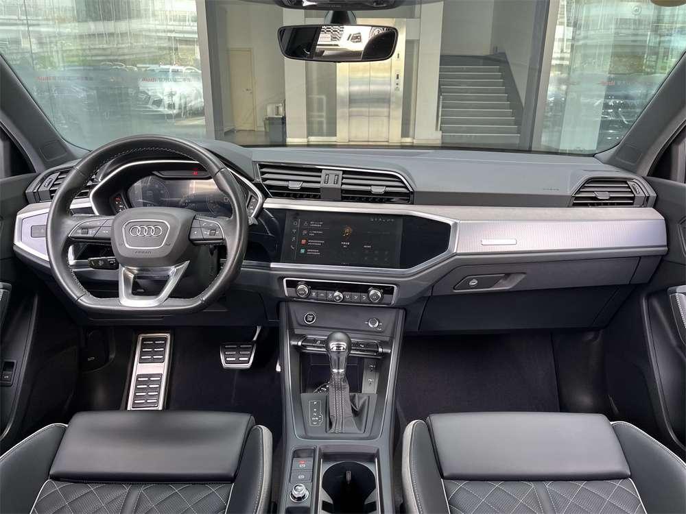 Audi Audi Q3