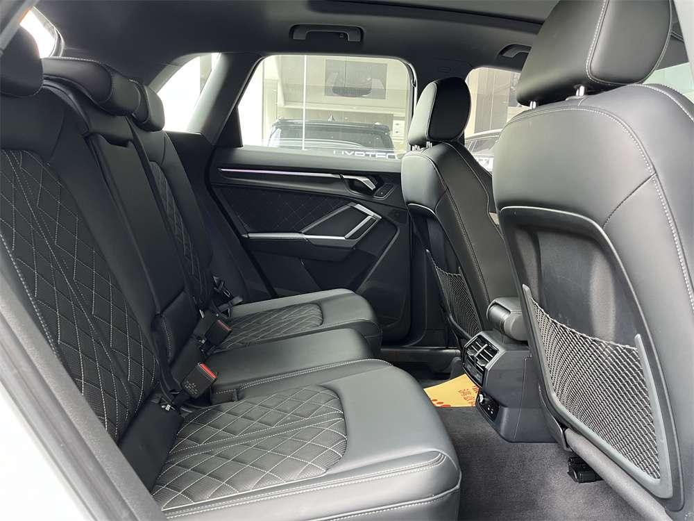 Audi Audi Q3