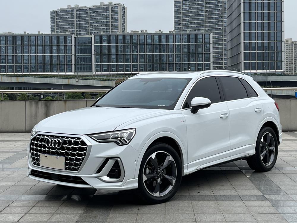 Audi Audi Q3