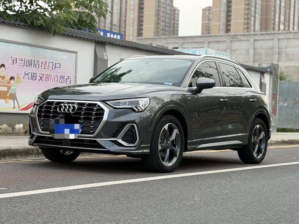 Audi Audi Q3
